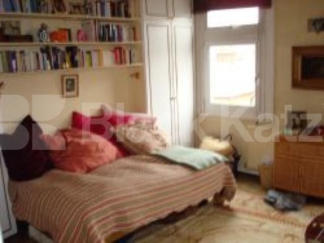			New Instruciton, Studio Apartment, 1 bath, 1 reception Studio			 Mary Place, LADBROKE GROVE W11